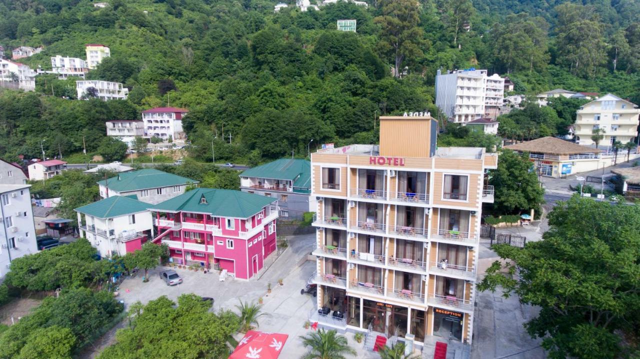 Guest House Imeda Kvariati Exteriér fotografie